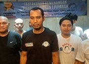 Klaim Kemenangan, Relawan Prabowo – Gibran Cukur Bareng
