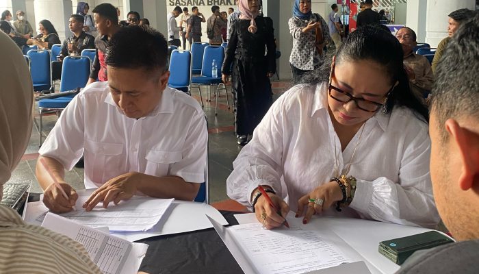 Jelang Pelantikan Serentak, Endah – Joko Jalani Cek Kesehatan